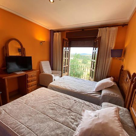 Tierra De Lobos Hotel Puebla de Sanabria Luaran gambar