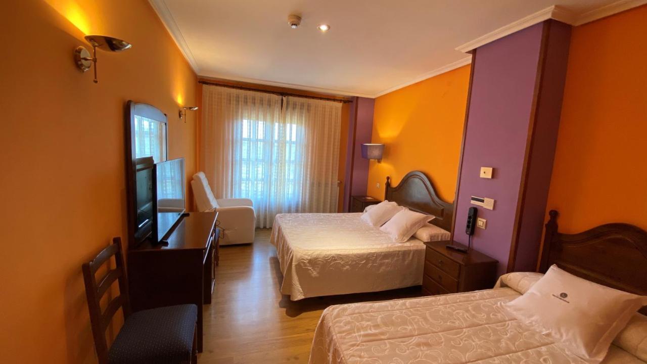 Tierra De Lobos Hotel Puebla de Sanabria Luaran gambar