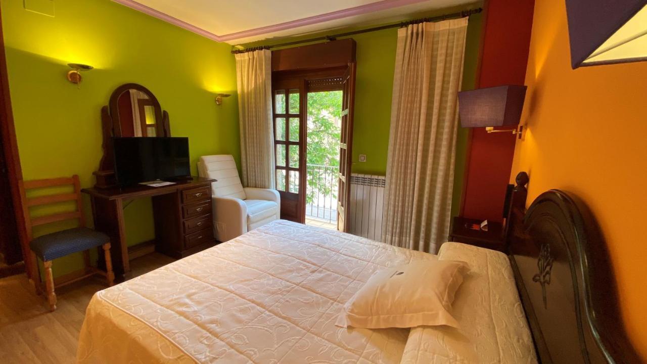 Tierra De Lobos Hotel Puebla de Sanabria Luaran gambar